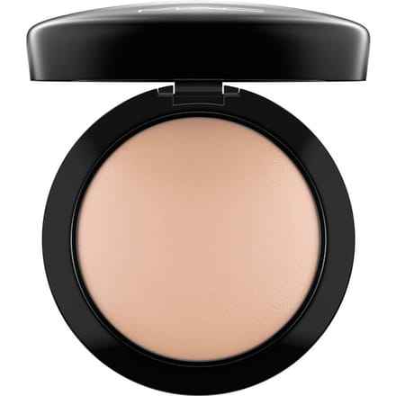 Mineralize Skinfinish Medium Plus 10 g – Finishing Powder, Matte Finish, For Women, Medium Plus, Minerals, Suitable For Daily Makeup Routine