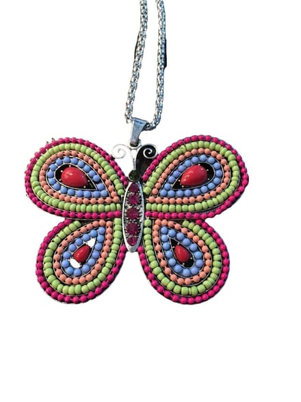 Petra's Sieradenwereld - Ketting met vlinder hanger roze