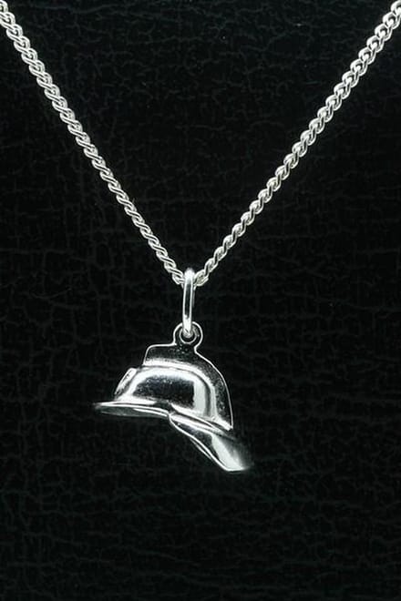 Zilveren Brandweerhelm ketting hanger - middel