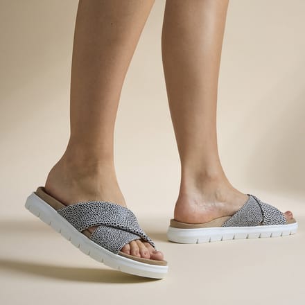 Feyn Slippers wit Leer - Maat 41