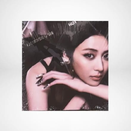 LE SSERAFIM - [HOT] 5e Mini Album COMPACT Yunjin