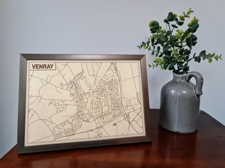 Decoratief Beeld - Houten Van Venray - Hout - Bekroned - Bruin - 21 X 30 Cm