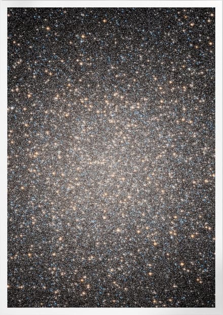 The Majestic Globular Omega Centauri | Space, Astronomie & Ruimtevaart Poster | B2: 50x70 cm