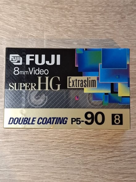 Fuji SHG 8mm Mini Videocassette Pal/Secam 90