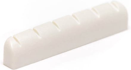 Graph Tech PQ-1801-00 Slotted Akoestische Gitaarkam