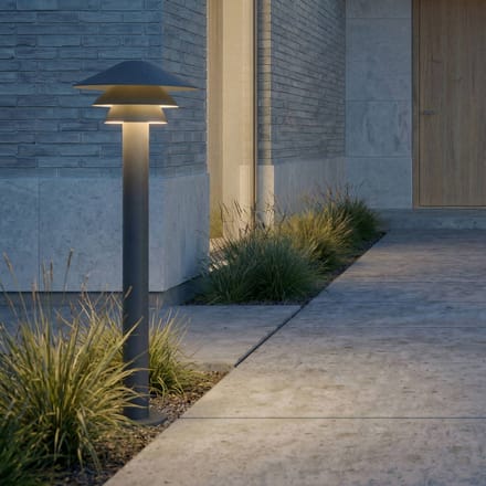 Lucande LED tuinpadverlichting Montaro, 110 cm, antraciet, IP54