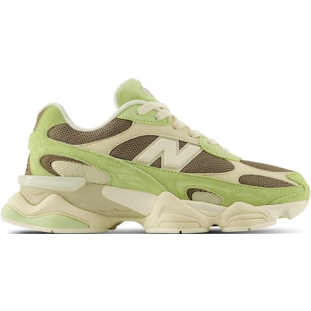 New Balance 9060R Sneakers Dames - Geel - Maat 37 - Leer