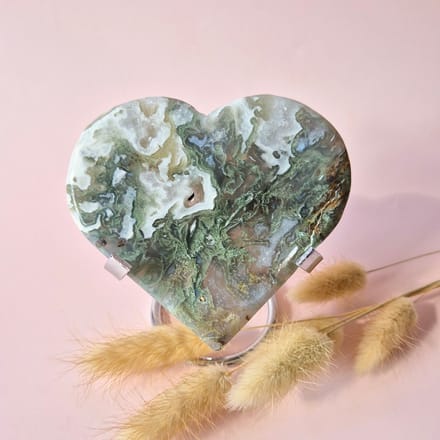 Edelsteen Grote Druzy Mosagaat Hart op Metalen Standaard – #73 200gram