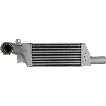 Intercooler NISSENS 96656
