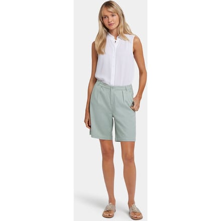 Relaxed Shorts In Stretch Linnen