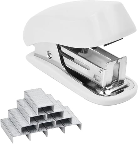 Mini Nietmachine Set met 830 Nietjes, Draagbare Handmatige Nietmachine voor Thuis, School en Kantoor, Compact en Efficiënt