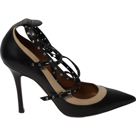 Valentino Studs Grommet Pumps in Zwart Leer