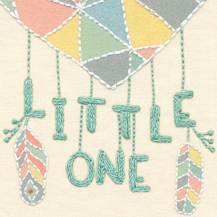 Dimensions borduurpakket Little One Love 71-06258 voorbedrukt
