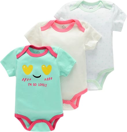 baby jumpsuit met korte mouwen,driedelige set (9M)
