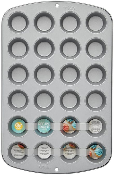 Wilton Muffin Bakvorm - 24 Mini Cupcakes en Muffins - Ø3,5 cm - Muffinvorm