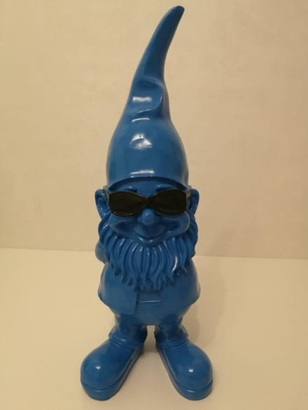 Coole blauwe kabouter met zonnebril - 40cm