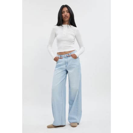 boohoo Dames Midden taille losse pasvorm skaterjean | Gebleekt | Maat: 44