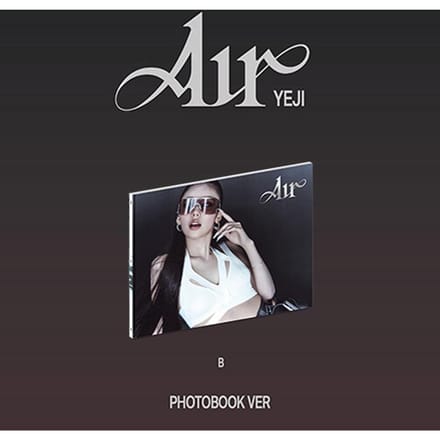 YEJI (ITZY) - Lucht Fotoboek Ver. PP B (Brown)