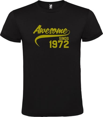 Zwart T-shirt ‘Awesome Sinds 1972’ Goud Maat S