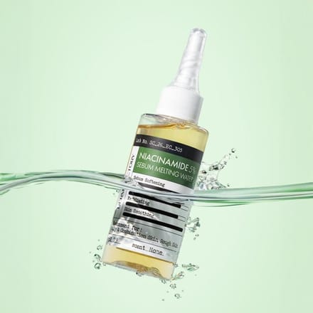 [DERMA FACTORY] Niacinamide 5% Eau Fondante Sébum 80ml white