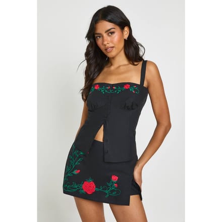 boohoo Dames Geborduurd Poplin Minirokje | Black | Maat: 6