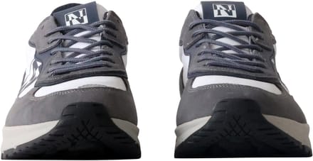 Lage leren sneakers
