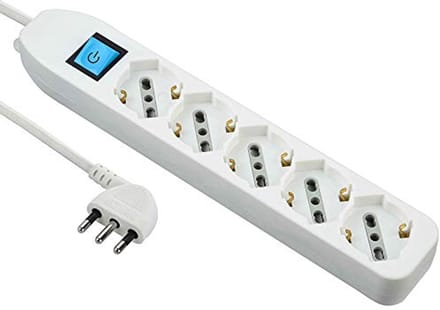 Meervoudige stopcontacten met 1,5 m kabel en ruimtebesparende stekker - Wit