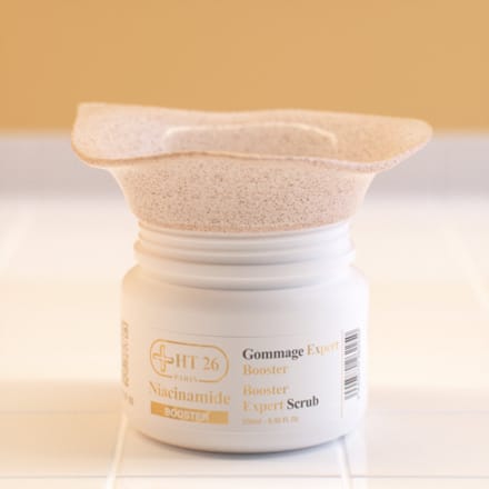 HT26 Paris Niacinamide Booster Expert Scrub - 250ml