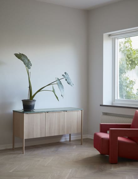 Skagerak by Fritz Hansen Jut Cabinet - groen marmer