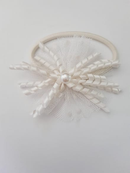 Haarelastiek Meisje Met Tule En Parel Wit Bruiloft haaraccessoires Elastiek 2 stuks