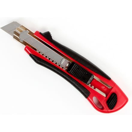 Snijmes IEZZY 18mm kunststof met ergonomische softgrip incl. 3 mesje