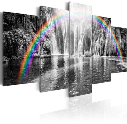 Schilderij - Regenboog bij grijze waterval , 5 luik