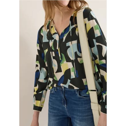 Gedessineerde blouse