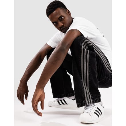 adidas Originals Firebird Jeans zwart