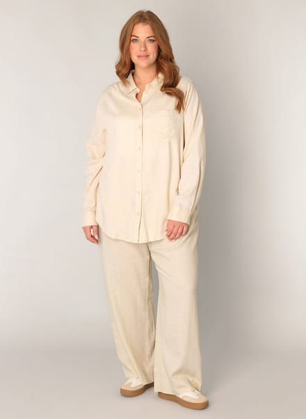 BASE LEVEL CURVY Yaella Shirts - Light Beige - maat 3(52)