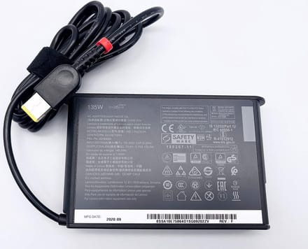 Lenovo Slim-tip 135W-netvoedingsadapter (CE)