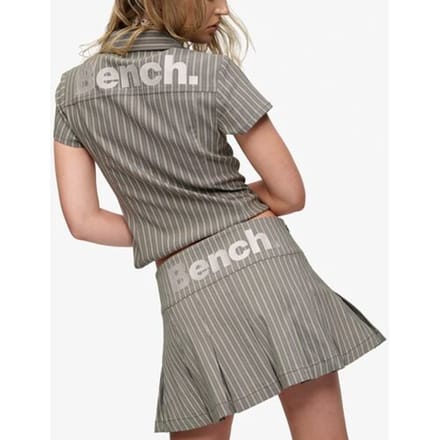Superdry Bench Logo Geplooide Streep Minirok Beige Grootte: M