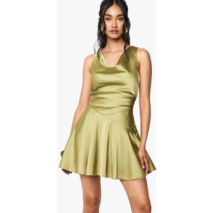 boohoo Dames Satijnen mini-jurk met verlaagde taille | Verstandig | Maat: 44