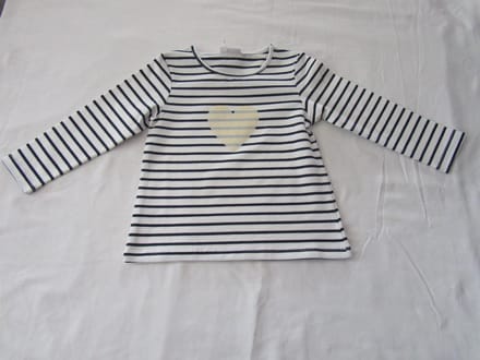 noukie's , meisje, t-shirt streep marine , hartje , 2jaar 92