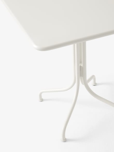 &Tradition Thorvald cafétafel SC97 hoekig - ivory
