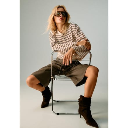 Stradivarius B11 Gestreept T-shirt met lange mouw en getailleerde pasvorm  Vanille M