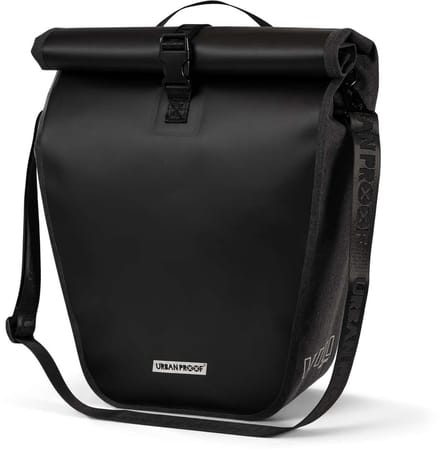 Urban Proof fietstas enkel District recycled zwart 20L