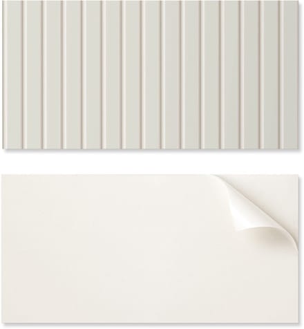 Esthetisch vinylbehang met print, 100x50 cm, verticale textuurstrepen.