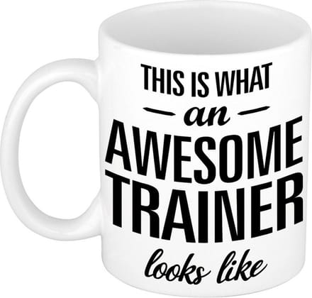 This is what an awesome trainer looks like - tekst koffie mok - beker - wit - 300 ml - Coach Cadeau