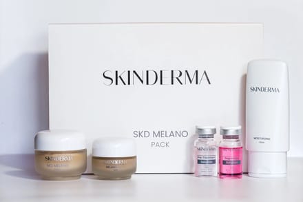 Skinderma Melano Pack / verzorgingsset tegen hyperpigmentatie behandeling 5 stuks.