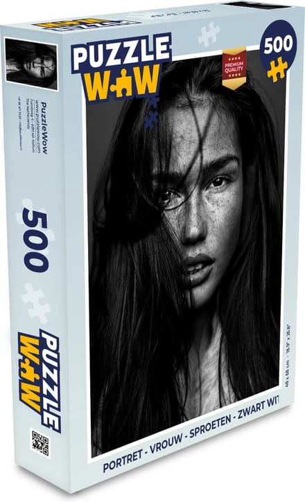 Puzzel Portret - Vrouw - Sproeten - Zwart wit - Legpuzzel - Puzzel 500 stukjes