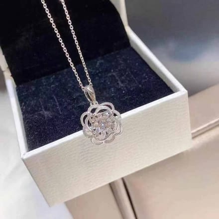 Collier pendentif en zircone, version coréenne, simple et tendance, polyvalent, avec chaîne de clavicule et diamants, pour femme gray