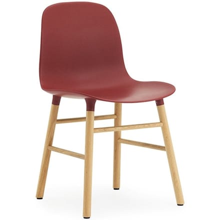 Normann Copenhagen - Form stoel met houten frame - rood - eiken