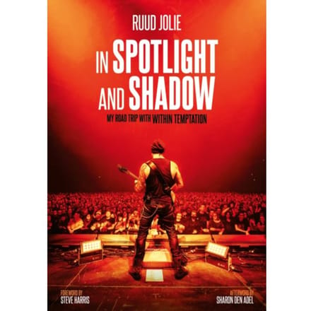 In Spotlight And Shadow - Ruud Jolie