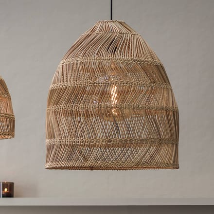 PR Home Buiten hanglamp Maja, rotan, Ø 45 cm, stekker, IP44